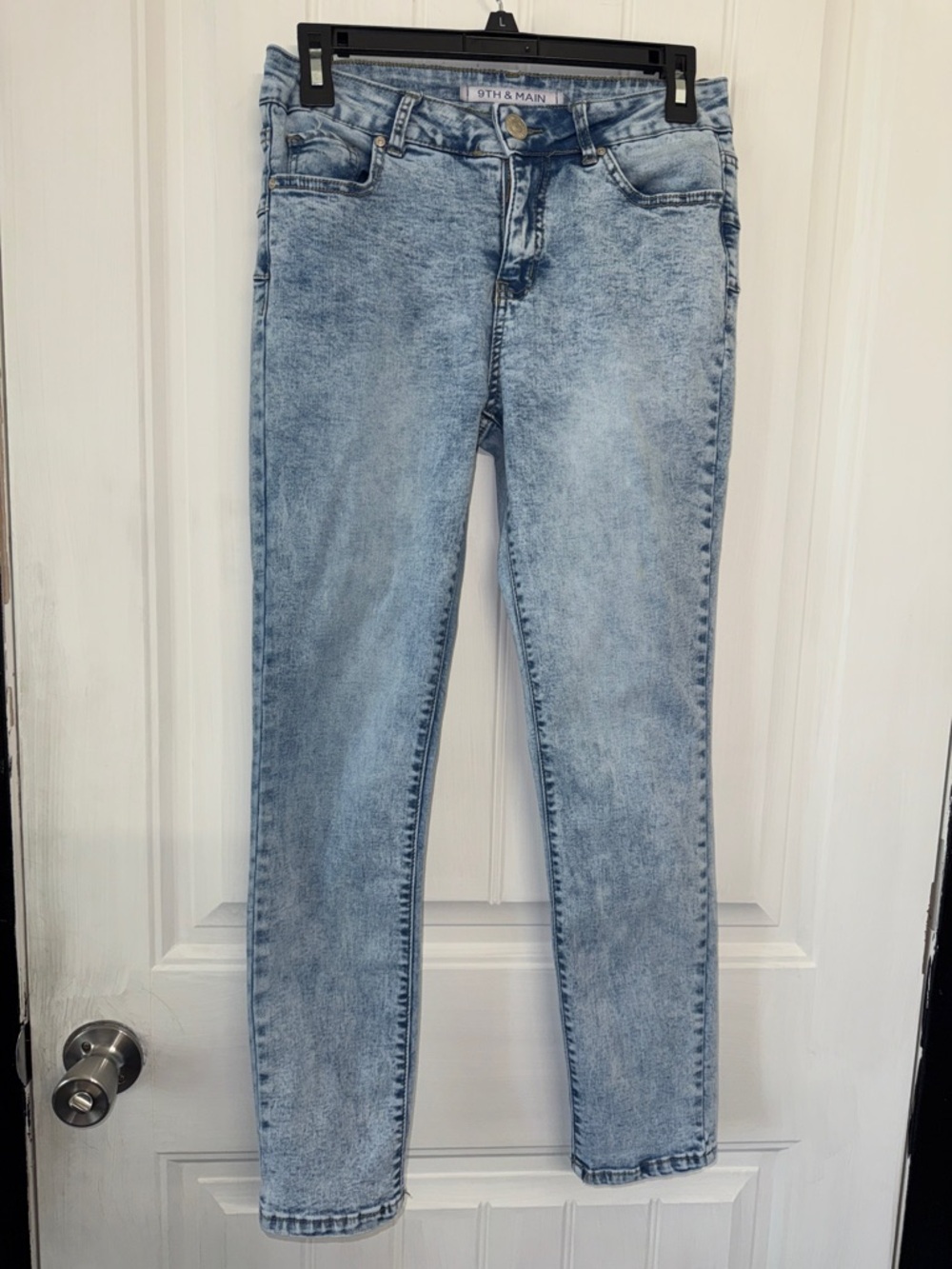 9th & Main Light Blue High-Rise Skinny Jeans - Women's